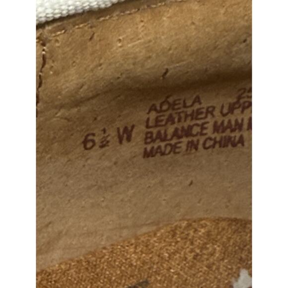 Nurse Mates Adela Slip-On Shoes, White, Women's 6.5 W - Picture 8 of 8